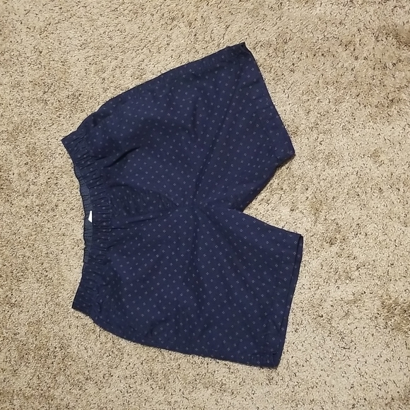 Julian and Mark Casual Shorts. Size Large.  Good Condition. - Picture 1 of 5